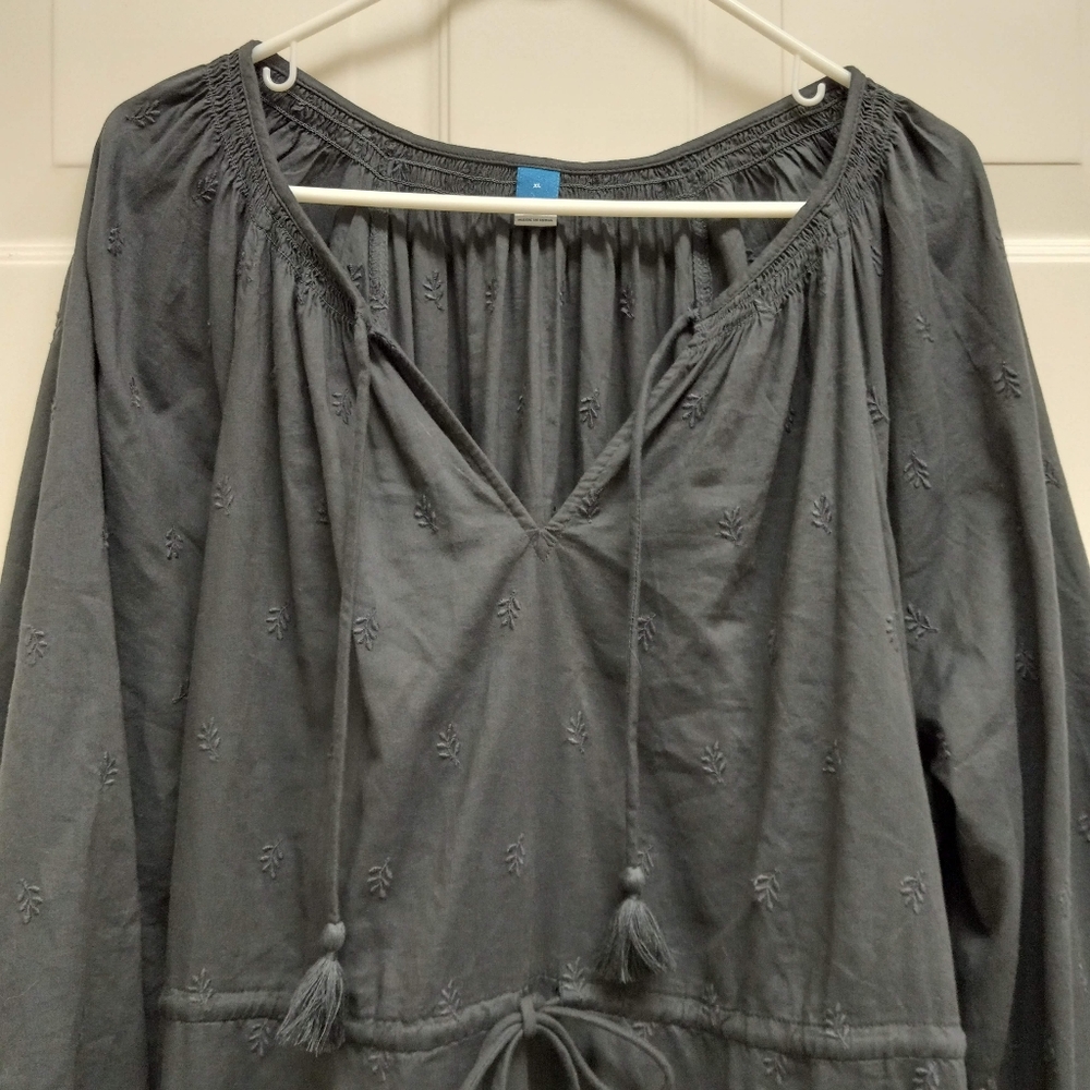 Old Navy Waist Defined Embroidered Midi Dress Gray Size XL Pockets Boho Peasant - Picture 4 of 16